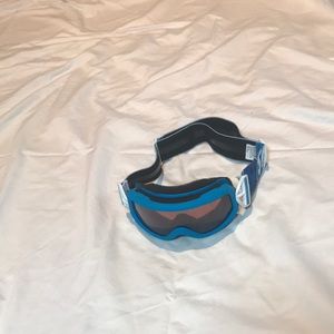 Kids ski goggles
